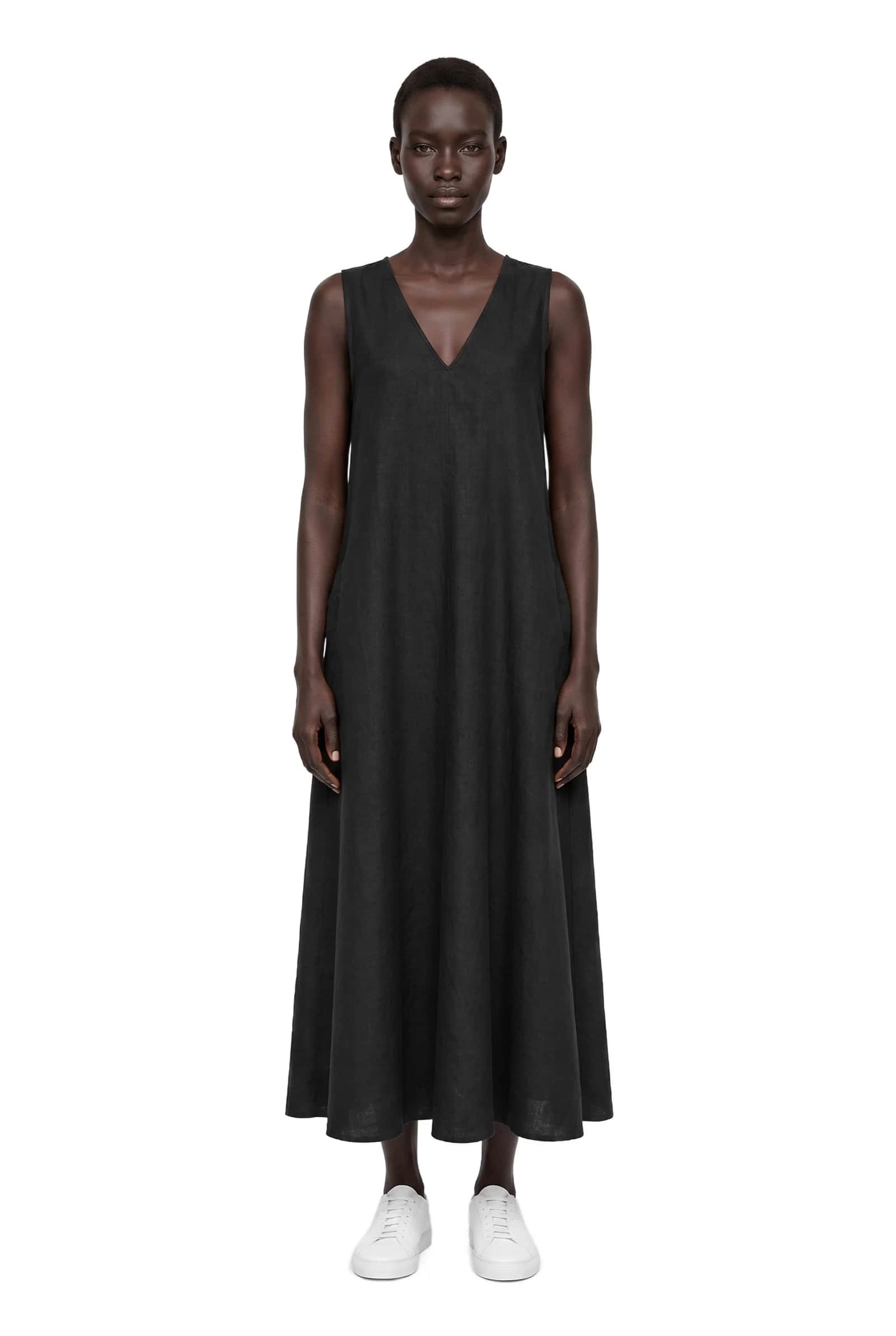 Black Linen V-Neck Maxi Dress