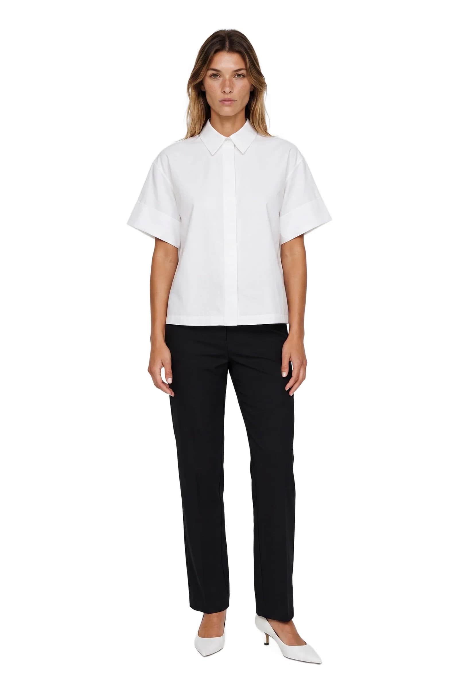 Short Sleeve Poplin Button-up