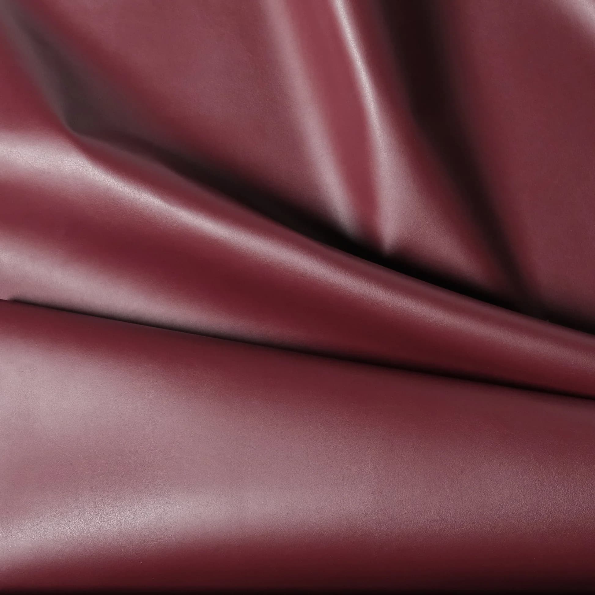 GRAPE LEATHER